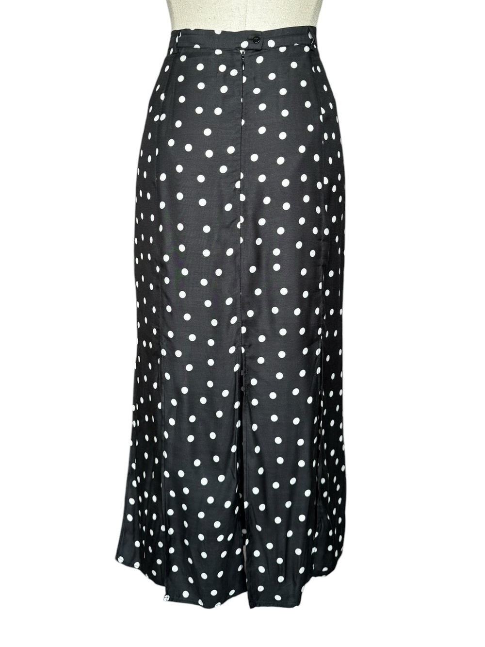 Rixo Georgia Midi Skirt in  Pearl Spot Mono Black & White Polkadot Medium - Picture 7 of 9